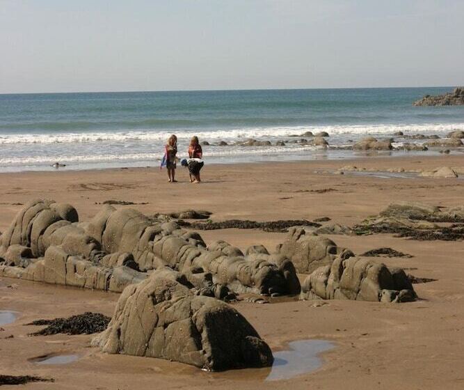 فندق صغير Hartland Quay