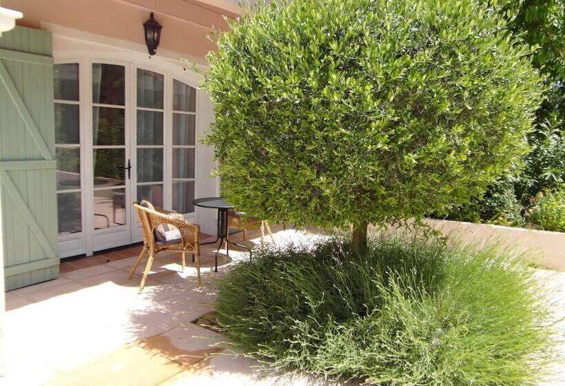 ベッドアンドブレックファースト Chambres D Hotes Hacienda Les Mimosas