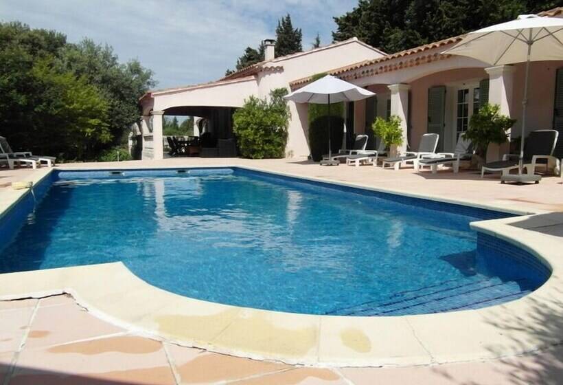 ベッドアンドブレックファースト Chambres D Hotes Hacienda Les Mimosas