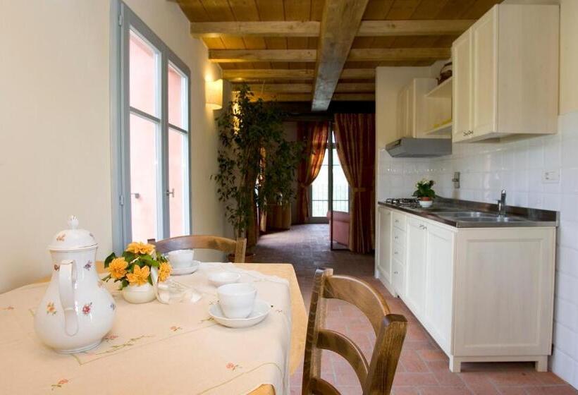 فندق Agriturismo Rimaggiori Relaxing Country Home