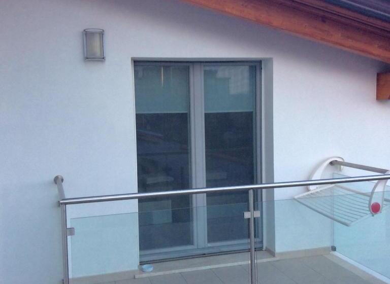 پانسیون Iride Guest House