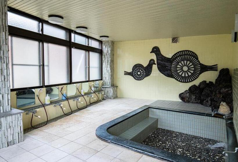 بنسيون Toemu Nozawa Lodge