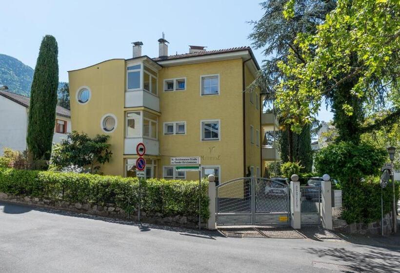 Villa Majense