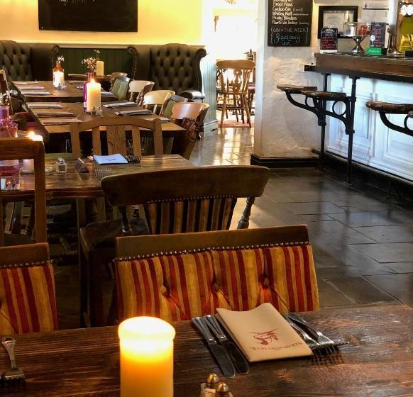 فندق صغير The Strawbury Duck Inn