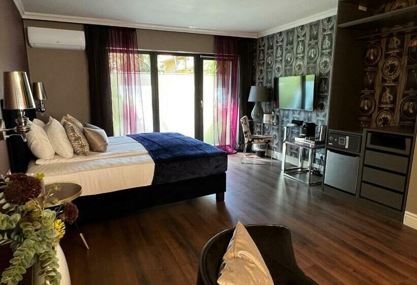 住宿加早餐  Margaréta Garden & Spa