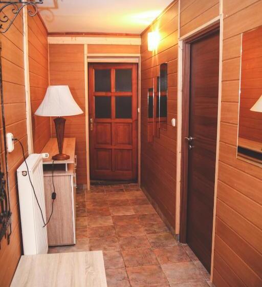 بنسيون Borostyánkert étterem & Vendégház