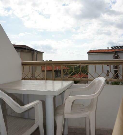 Pensão Tonus Guest House