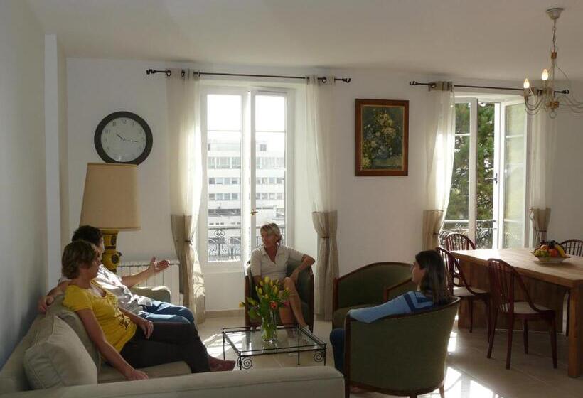 Aix Appartements