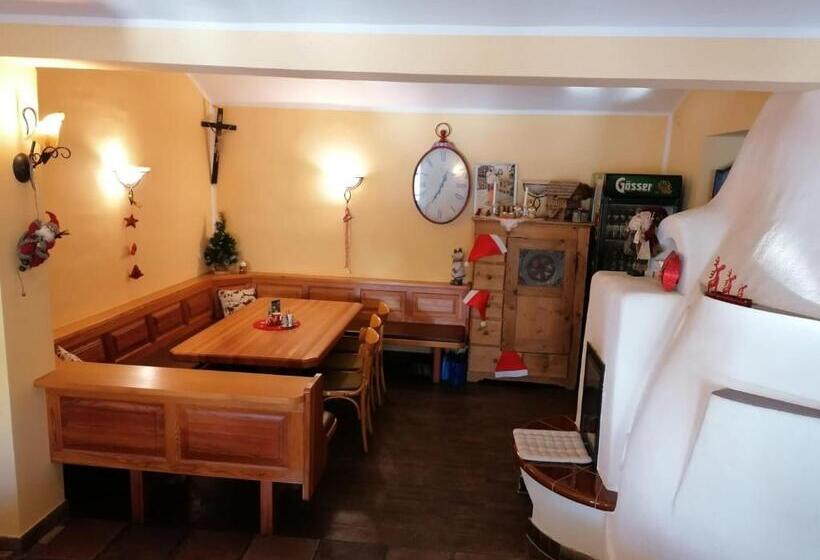 هاستل Gasthaus Zum Fuchs   Familie Andrä