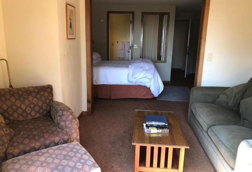 هاستل Mountain Home Inn