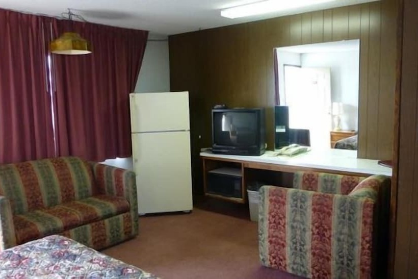 호스텔 Umatilla Inn & Suites
