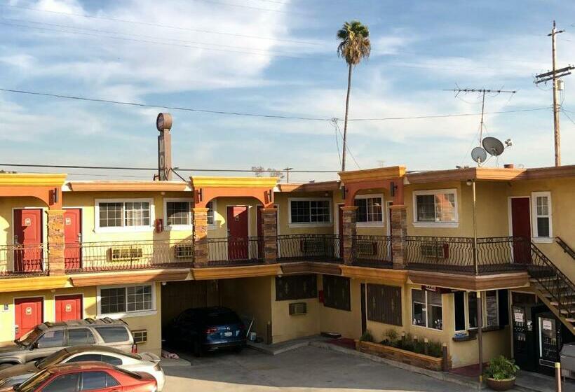 Flight Motel