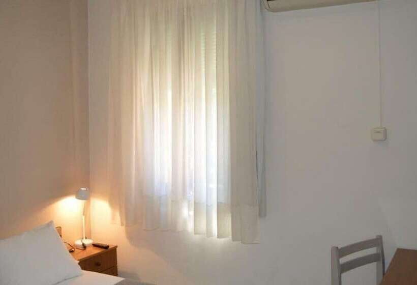 پانسیون Fonda Ca La Paula