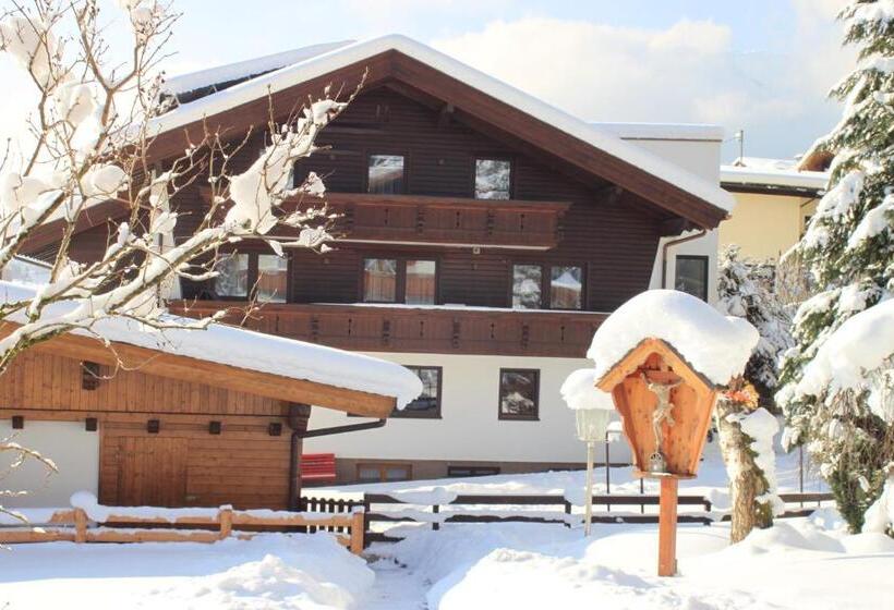Пансион Gästehaus Waldrand Garni