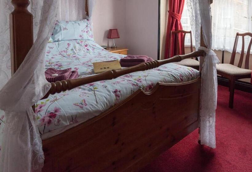 پانسیون Happy Days Guesthouse