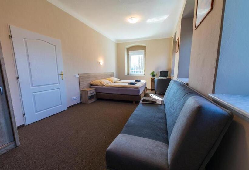 Пансион Holiday Centrum