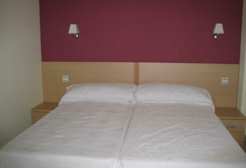 پانسیون Hostal Ducal
