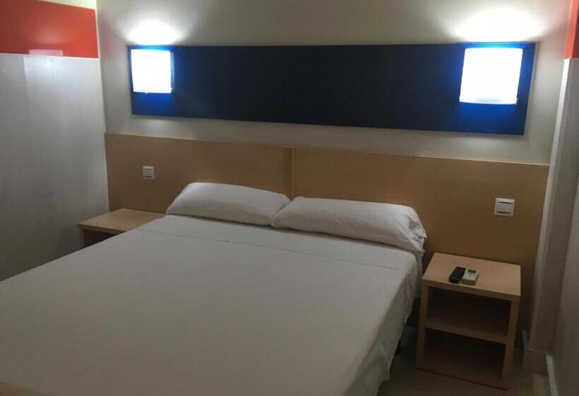 پانسیون Hostal Ducal