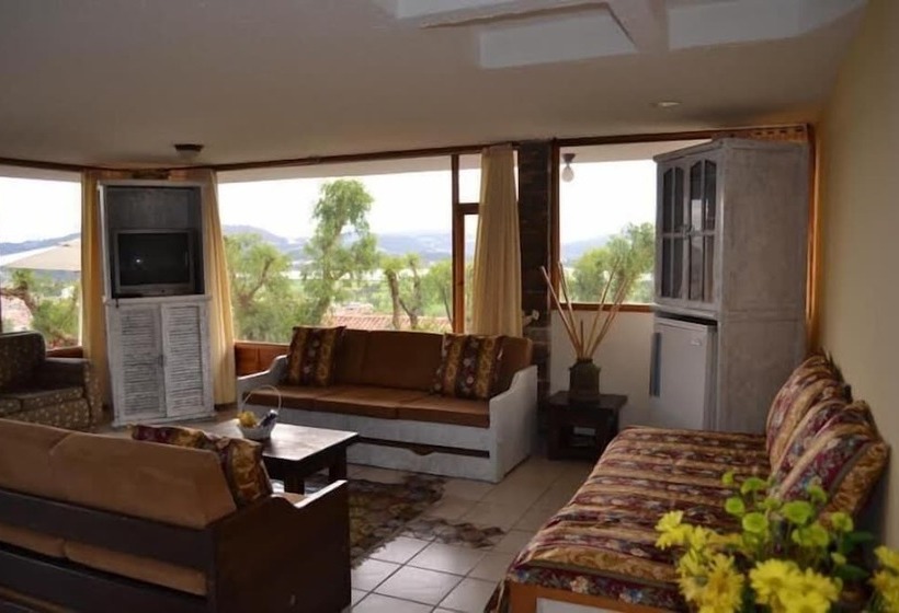 هاستل Miravalle Suites