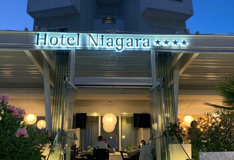 Aparthotel Royal