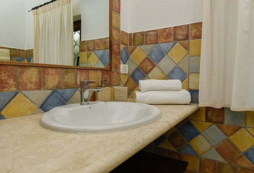 בית מלון כפרי Agriturismo Guthiddai