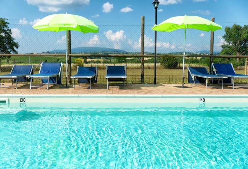 בית מלון כפרי Casale Dei Mattonari