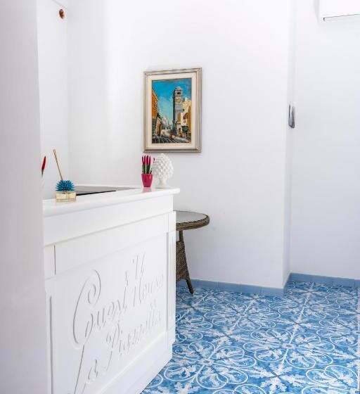پانسیون Guest House La Piazzetta