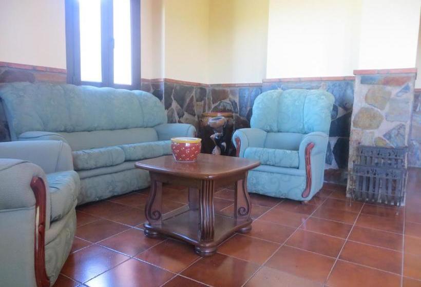 פנסיון Hostal Rest. Campoabierto