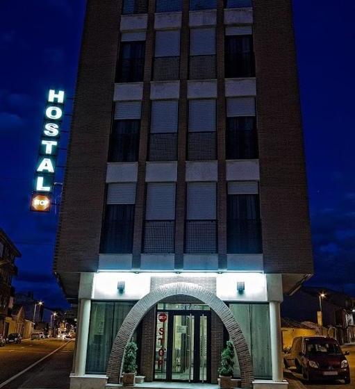 פנסיון Hostal Stop