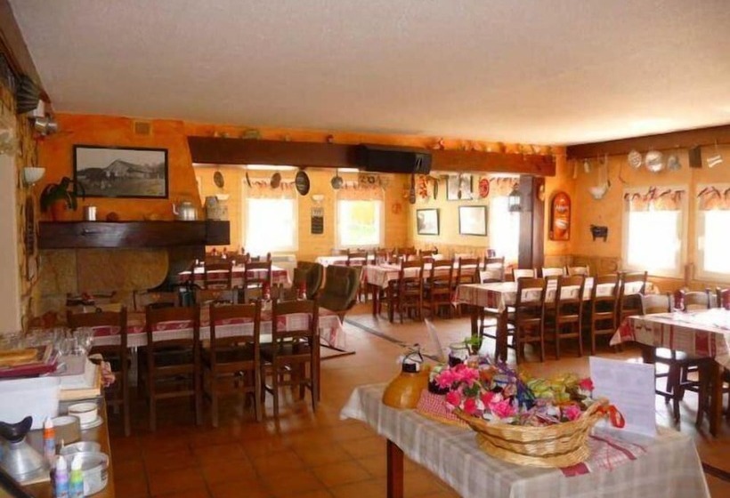 Hostel Auberge D'altitude De Grouvelin