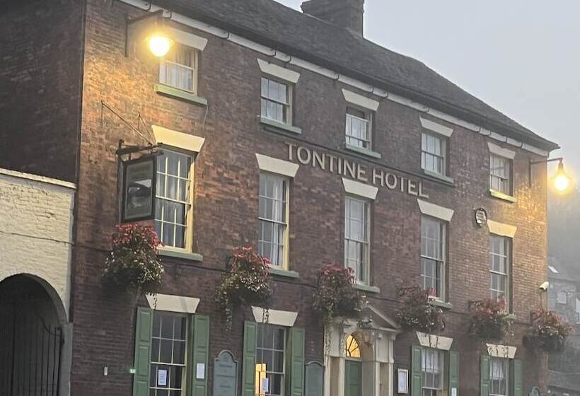 旅馆 Tontine Hotel & Bar