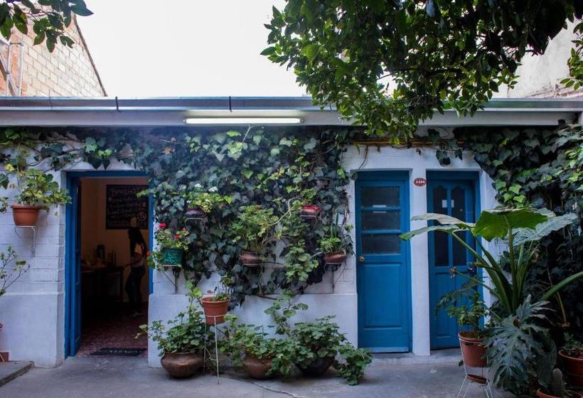 پانسیون Casa Blanca Hostel