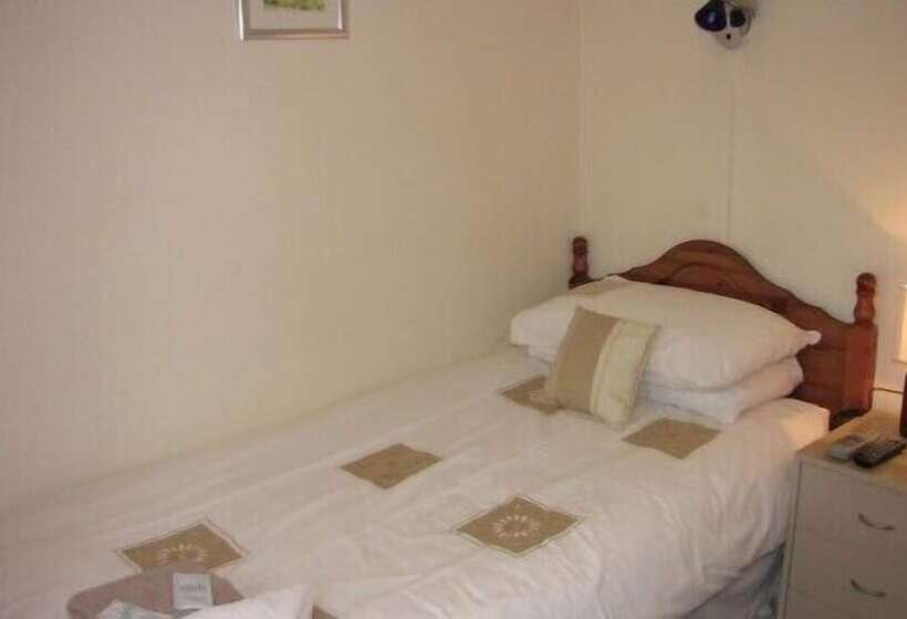 Пансион Fourways Guest House