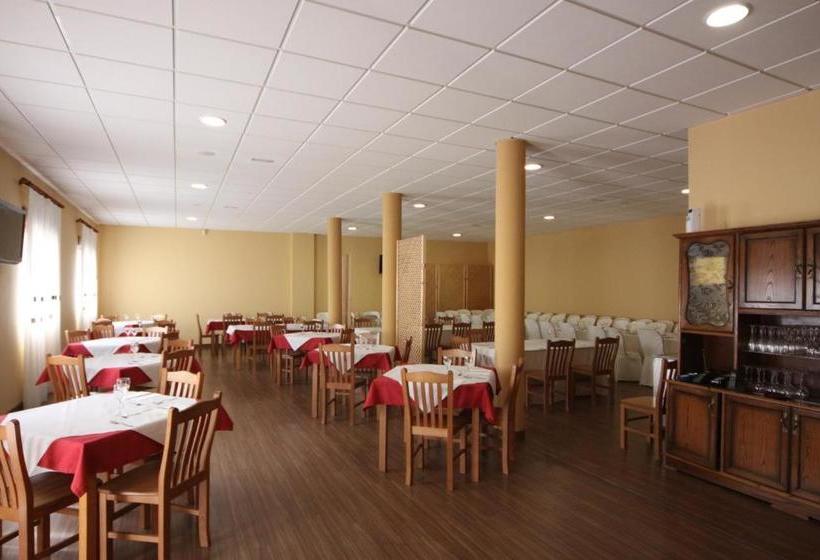 Пансион Hostal Restaurante El Silo