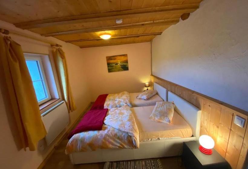 펜션 Maison Carmen   Restaurant , Meublé De Tourisme, Appartements