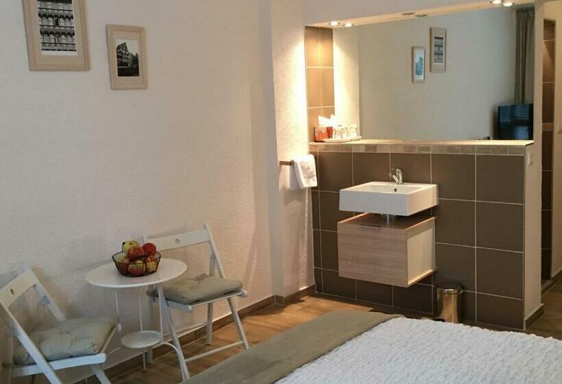 膳宿费 Penzión Modrý Dom