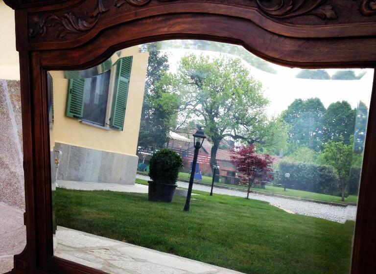 فندق Agriturismo Fruttirossi