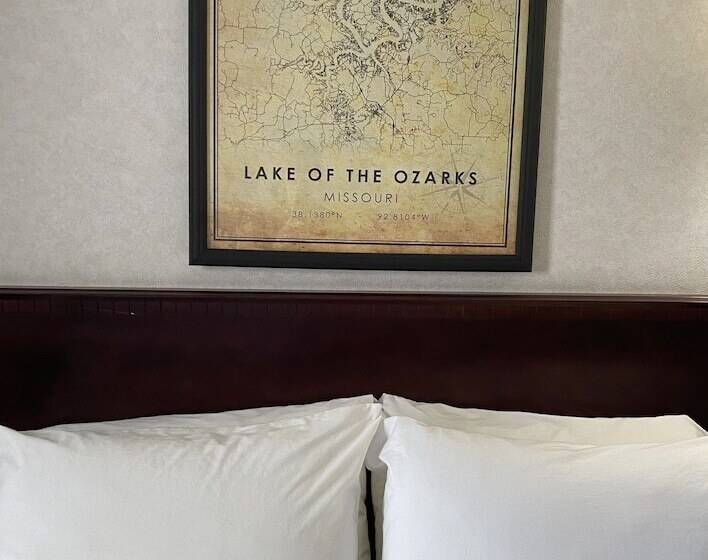 فندق صغير Osage Village Inn