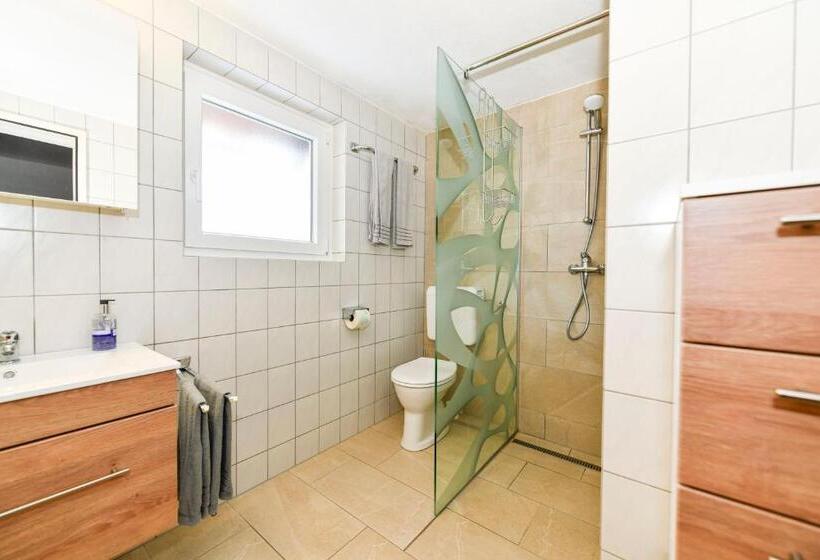 پانسیون Gästehaus Genf