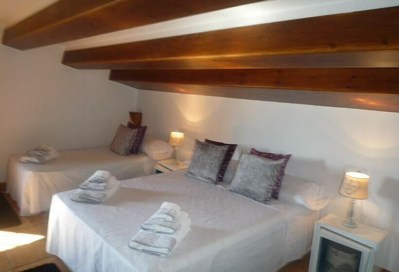 پانسیون La Masia De Tamariu