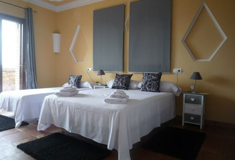 پانسیون La Masia De Tamariu