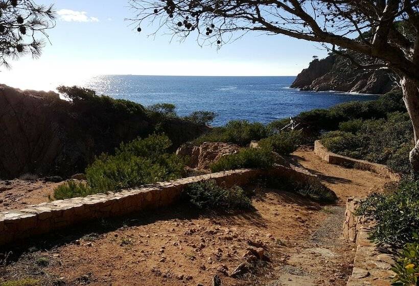 پانسیون La Masia De Tamariu