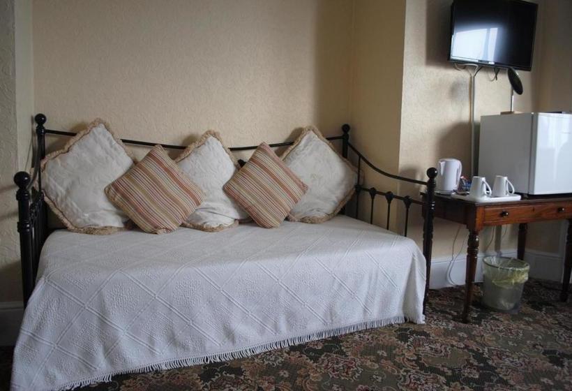פנסיון Somerton Guest House