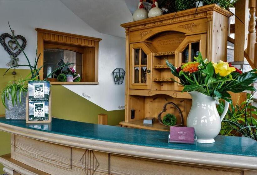 Общежитие Gasthof Arracher Hof