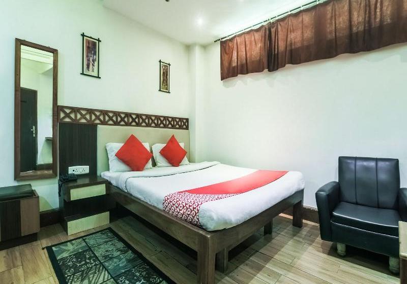 فندق صغير Shaurya Inn