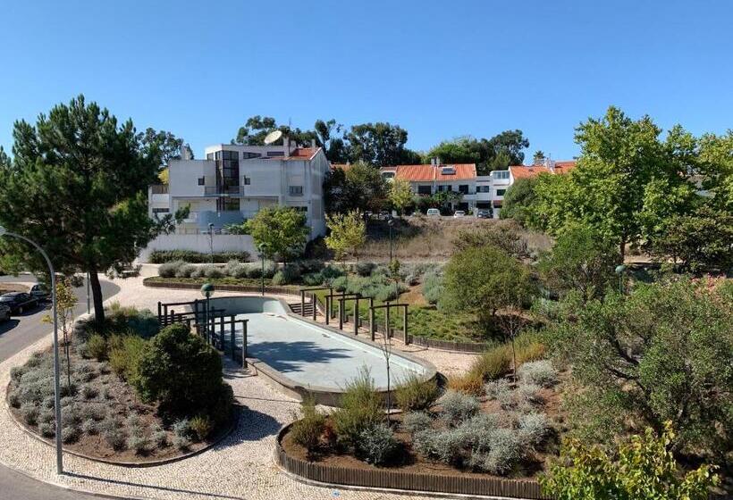פנסיון Discovery Apartment Carnaxide