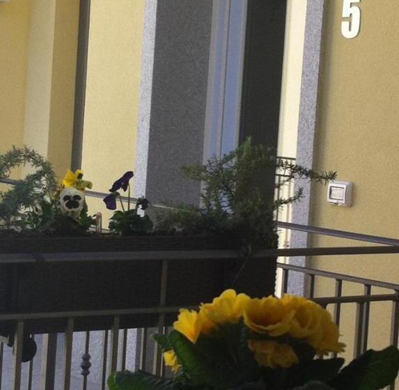 بنسيون Bhl Boutique Rooms Legnano