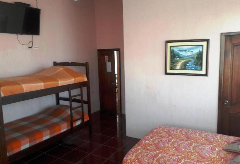 پانسیون Hostal Haziel