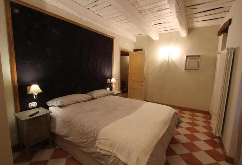 פנסיון Scardalano Resort