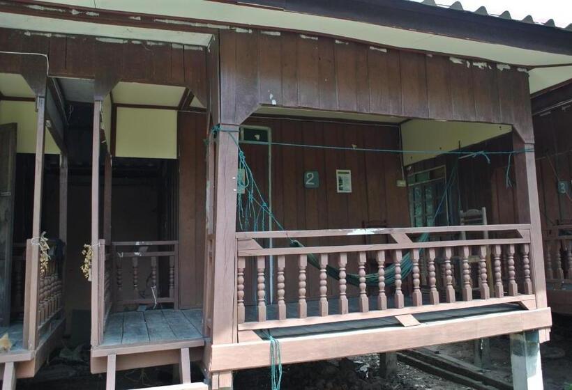 ペンション Dalom Guesthouse
